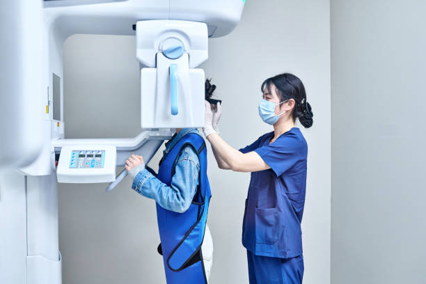 Best Emergency Tooth Extraction in Apple Valley, OH